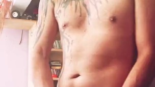 Rica jalada de verga por la mañana....