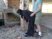 جندي يزني بطيز امرأة مسلمة برة البيت 4/16