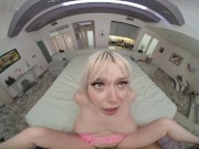 Busty Jessica Starling Came On Vacation To De-stress And You're The Perfect Man To Help 16/16