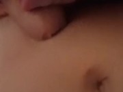 cumshot se la chupo hasta que se corre 4/16