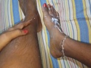 සිංහල කෙල්ල කකුල් ආතල්  sri lankan  girl  fun