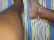 සිංහල කෙල්ල කකුල් ආතල්  sri lankan  girl  fun 3/16