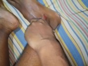 සිංහල කෙල්ල කකුල් ආතල්  sri lankan  girl  fun 9/16