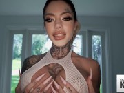 Tattooed Chantal Danielle gets massaged by Will Tile 1/16