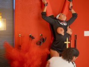 Monja Latina malcriada recibe lo que merece 13/16