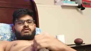 Indian Teen masturbating