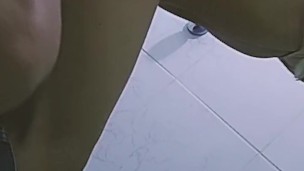 Chica latina es penetrada por su hermanastro