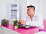 Milky Peru - La enfermera Maribel pide un aumento y recibe una polla. ¡Así se paga el aumento puta! 11/16