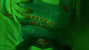 Just a naughty teenager wearing a chuck´s cosplay. Do u wanna play? ♡