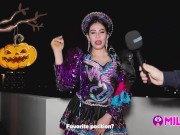 Milf cachonda decide ir a mi apartamento y no a su fiesta de Halloween - Gatidiosa 10/16