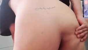 Haciendo travesuras sensuales en mi cocina