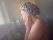 Taking a shower - Screenshot 2 of 16 - Wet
