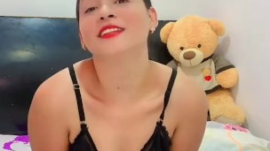 Joi Hermosa chica hace sexo en vivo