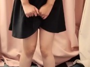 巨乳が私服でおしがまおもらし 13/16