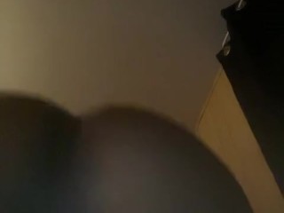 JUICY PINK PUSSY EBONY CLAPPING HER BIG ASS WHILE PLAYING WITH HER WET PUSSY. (VOLUME UP!)