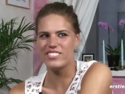 Ersties - Cataleyas Lieblingsvibrator macht sie richtig glücklich 7/16