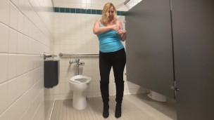 Big Tits, Big Ass & Juicy Pussy!!