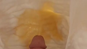 flooding an open diaper