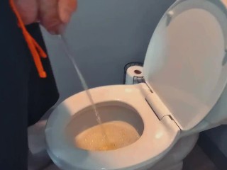 Bwc Pissing in the women’s restroom