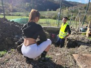 scopata duramente sulla lavatrice dal porco del cantiere 3/16