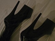 Milf Angelssex32 Fucking in latex boots 2/16