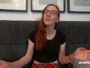 Ersties - Fina masturbiert, während sie heimlich ihren Freund in der Dusche beobachtet 16/16