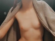 Small titts - Screenshot 10 of 16 - 18-25