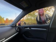 I met a stranger a girl who got lost and helped her! 💦 1/16