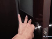 💦 A thief broke into my house and fucked my pussy and filled it with cum! Unexpected CREAMPIE from 2/16