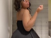 Shakin this in a Dress 12/16