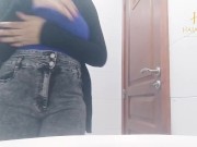 سخنت على راجل صاحبتي ف قهوة دخلت لحمام  حتى جبتو عليه - Screenshot 3 of 16 - Indian Sex