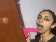 Puta Latina queriendo chupar una Buena Verga 15/16