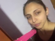 Puta Latina queriendo chupar una Buena Verga 9/16