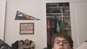19 year old femboy using anal massager