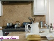 SWEET HEART VIDEO - Super Hot Babe Jazlyn Ray Is Horny For Milf Action With Experienced London River 2/16