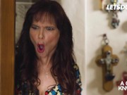 Syren De Mer Joins Lesbian Babes Nicole & Madi For Steamy Threeway - A GIRL KNOWS 8/16