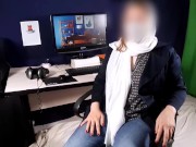 مچ کارمند محجبه و متاهلم رو گرفتم و کوس و کونش مال خودم شد / caught my secretary watching porn 3/16