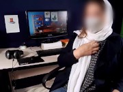 مچ کارمند محجبه و متاهلم رو گرفتم و کوس و کونش مال خودم شد / caught my secretary watching porn 4/16
