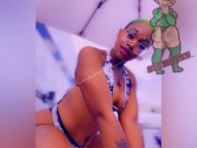 Trini chilling pool side - Screenshot 6 of 16 - Ebony