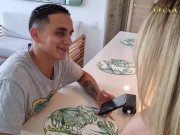 Le pido ayuda a la milf y termino follandola sin condon hasta correrme - monique fuentes 2/16