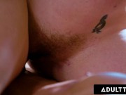 Lauren Phillips Let's Her Massage Client Fuck Her Tits! 11/16