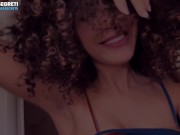 Masturbazione attraverso le mutandine, orgasmo, pissing e assaggio degli slip grondanti di umori 16/16