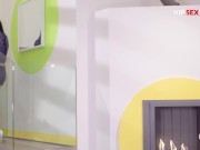 Daphne Klyde Smashed By His Hard Cock - VIPSEXVAULT 1/16