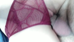 КОНЧИЛ НА ТРУСИКИ