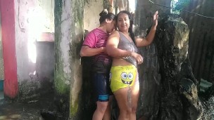me baño al aire libre con mi mejor amiga 2 parte