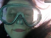 Cumshots underwater with two horny people 15/16