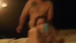 Posición de perrito saliendo de la escuela