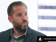 Cuckold Man Watches Wife Get Creampied 4/16