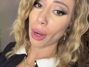 Littleangel84 - Chatte et cul baisé par un artisan piégé à la maison - S07E06 Teaser 16/16