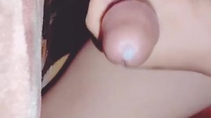 Korean twink quick handjob and cum while my roommate was asleep😁💦💦